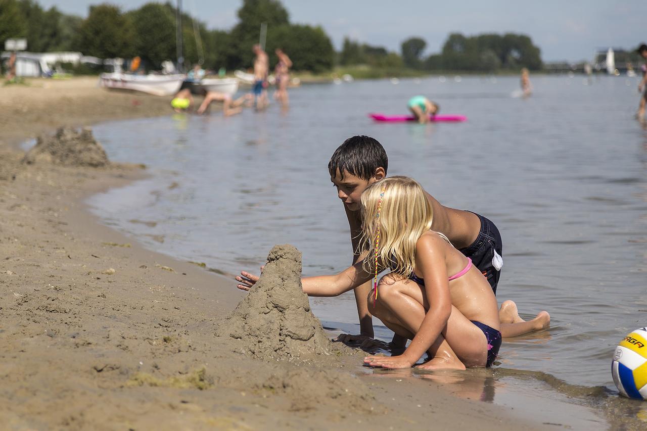 Europarcs Resort Zuiderzee Doornspijk エクステリア 写真